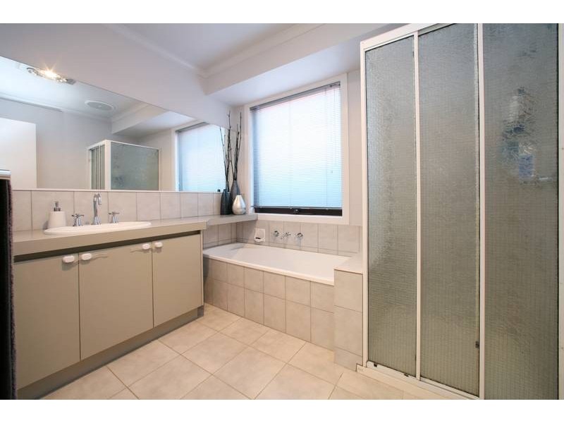 76 Balladonia Road, Rowville VIC 3178
