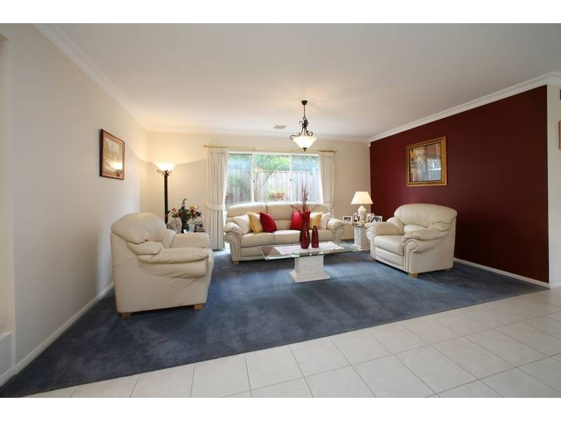 216 Karoo Road, Rowville VIC 3178