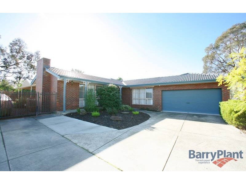 8 Shady Grove, Rowville VIC 3178