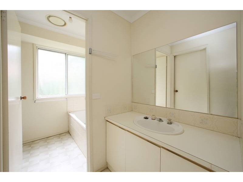 130 Windemere Drive, Ferntree Gully VIC 3156