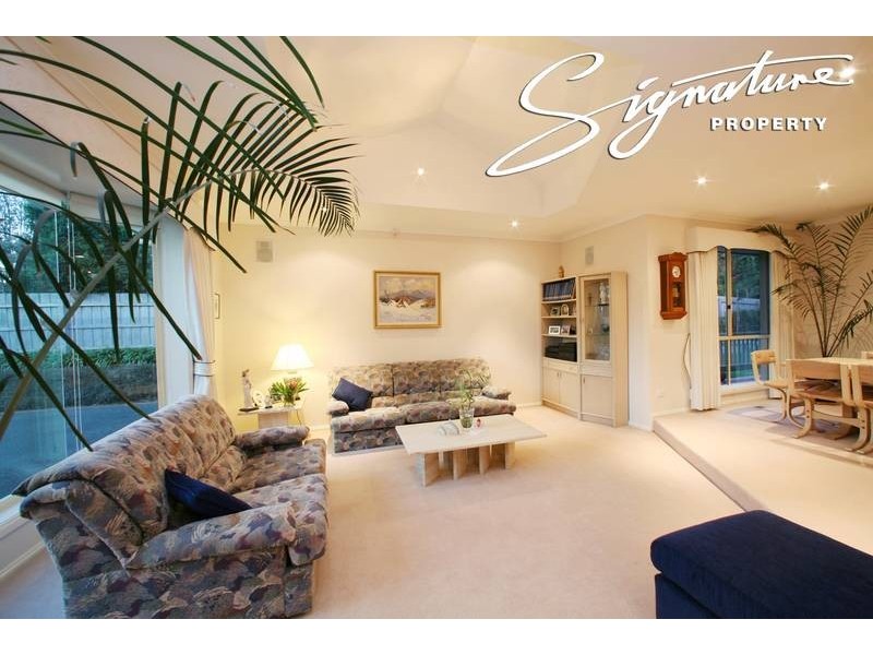 2 Rupicola Court, Rowville VIC 3178