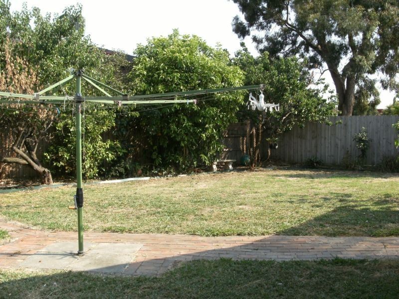 22 Bryden Drive, Ferntree Gully VIC 3156