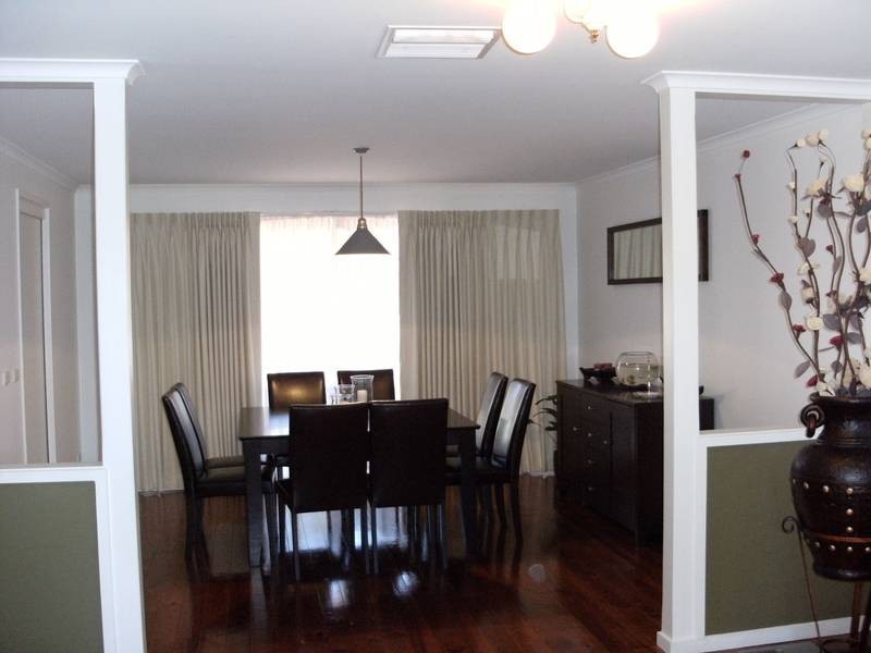 21 Clondara Drive, Rowville VIC 3178