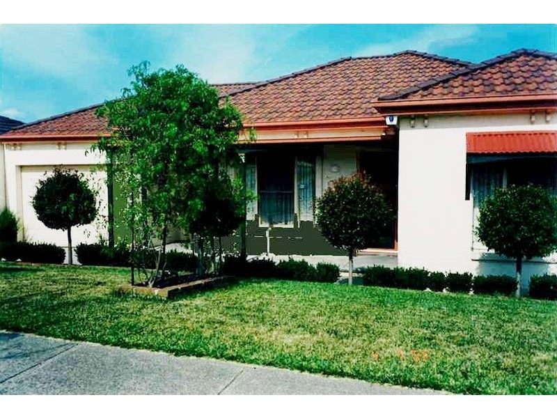 51 Sandalwood Drive, Narre Warren South VIC 3805