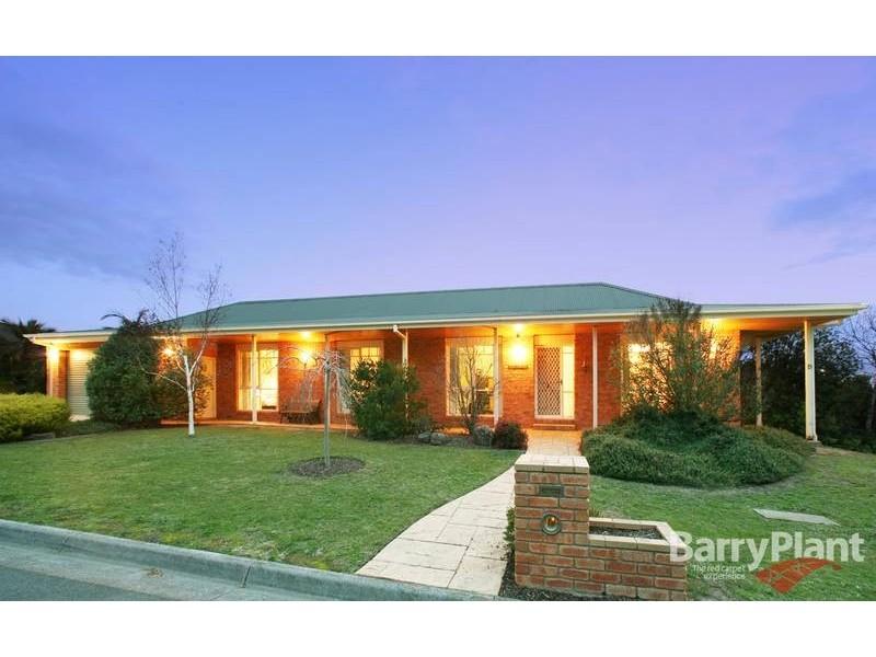 19 Longwood Close, Rowville VIC 3178