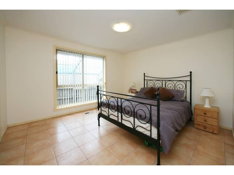 52 Ormonde Road, Ferntree Gully VIC 3156