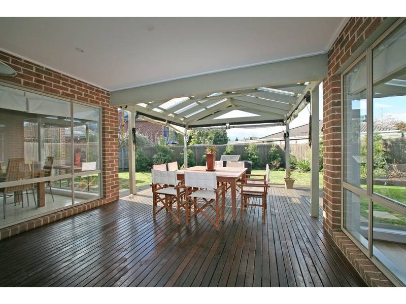 4 Horatio Court, Rowville VIC 3178