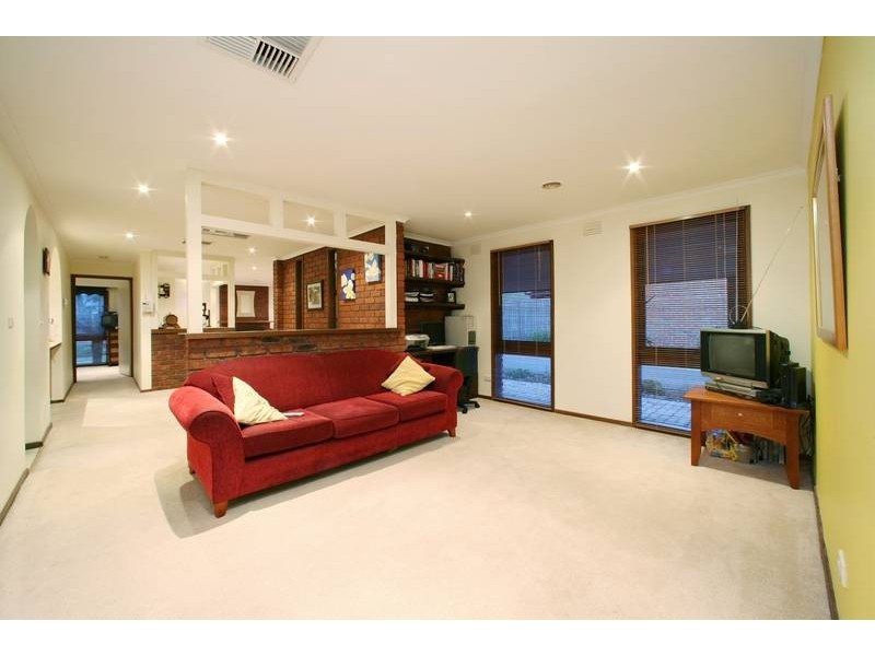 9 Airlie Court, Rowville VIC 3178