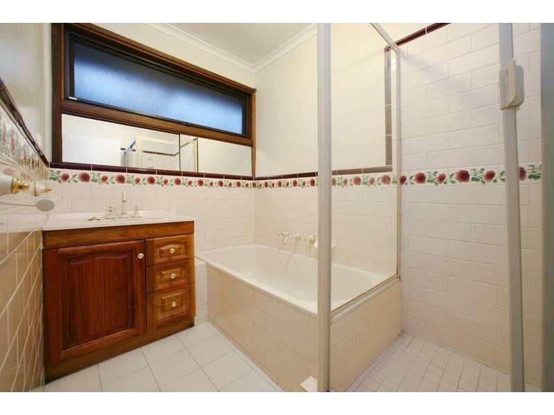 9 Airlie Court, Rowville VIC 3178