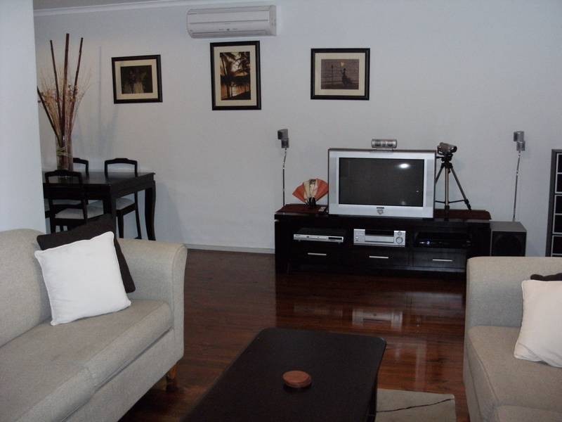 314 Dandelion Drive, Rowville VIC 3178