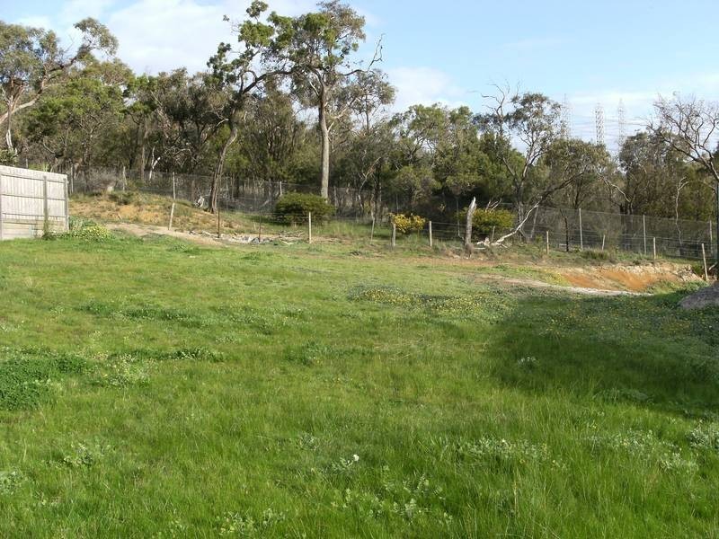 13 Providence Place, Rowville VIC 3178