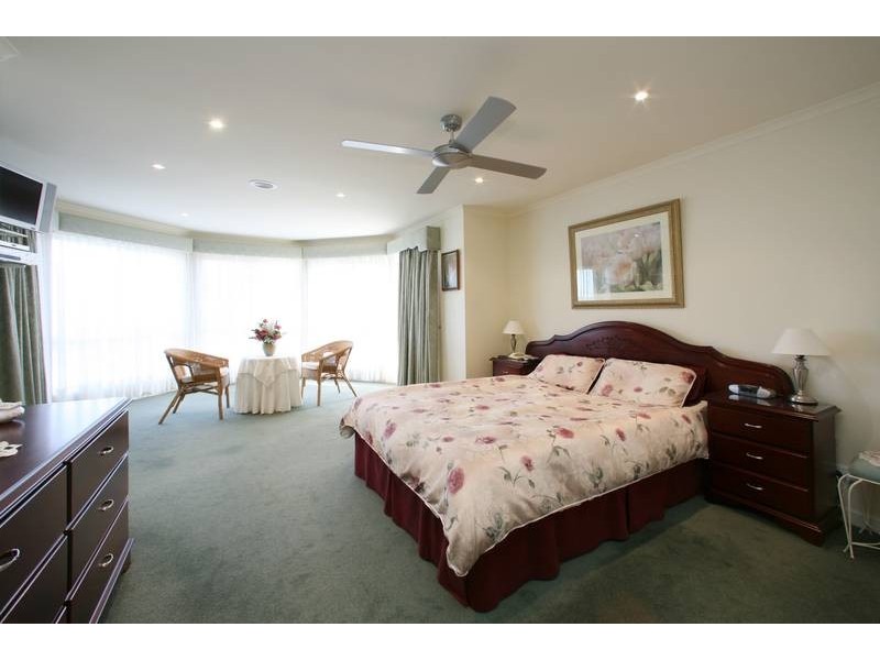 32 Ellendale Street, Rowville VIC 3178