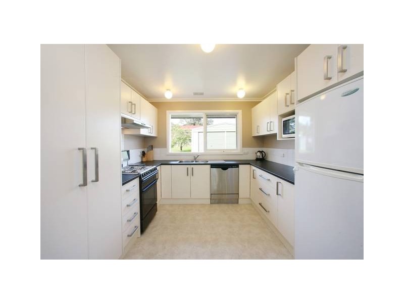 53 Sasses Avenue, Bayswater VIC 3153