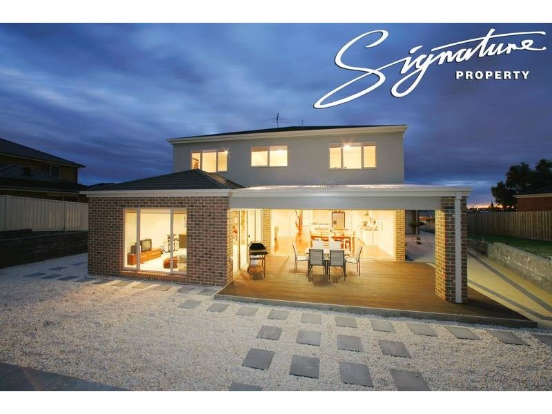 22 Palm Court, Lysterfield VIC 3156
