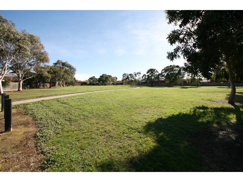 4 Crampton Court, Rowville VIC 3178