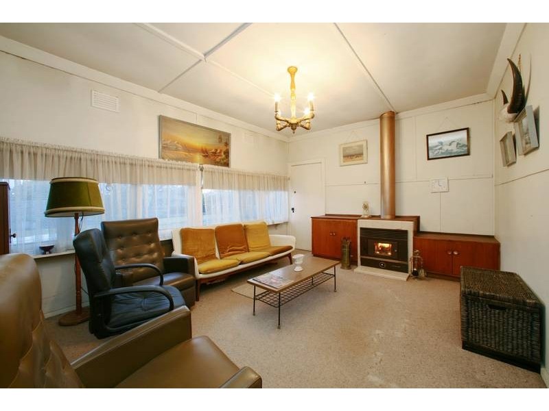 53 Forest Road, Ferntree Gully VIC 3156