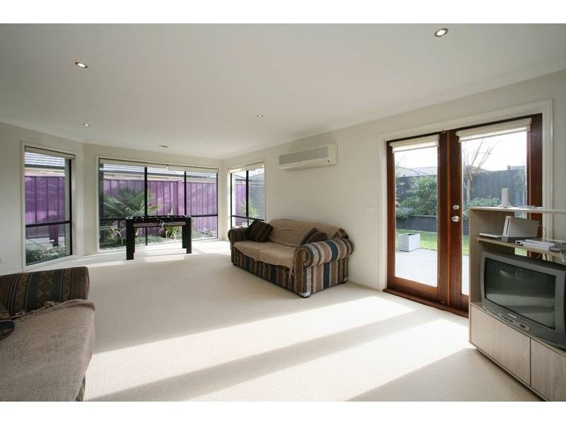 63 Victoria Knox Avenue, Rowville VIC 3178