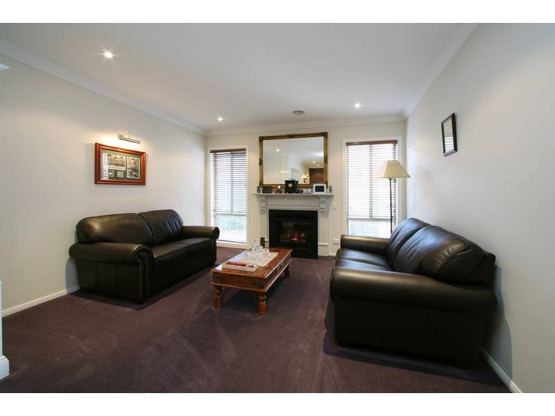 99 Victoria Knox Avenue, Rowville VIC 3178