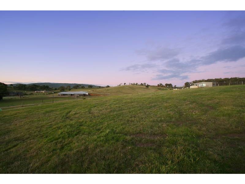 10 Logan Court, Lysterfield VIC 3156