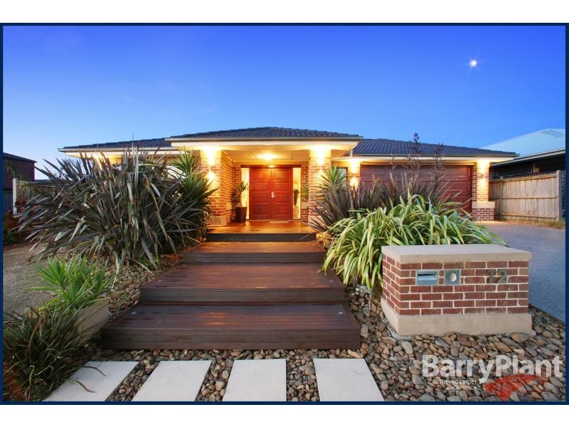 12 Koolamara Boulevard, Ferntree Gully VIC 3156