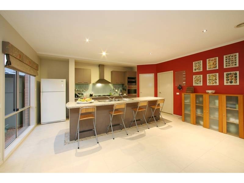 38 Langhorne Crescent, Rowville VIC 3178
