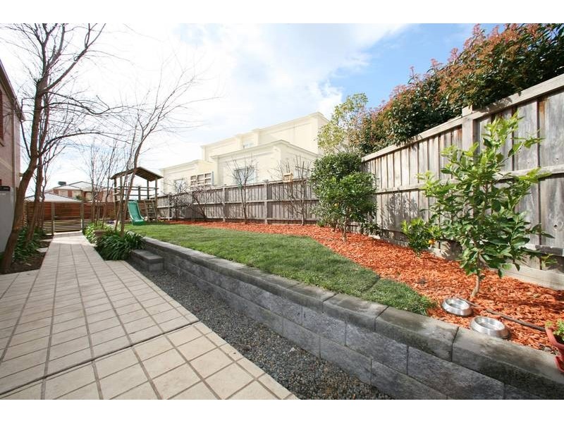 38 Langhorne Crescent, Rowville VIC 3178