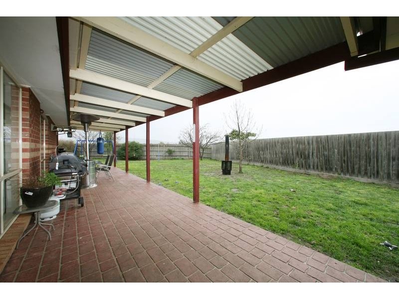2 Minya Court, Rowville VIC 3178