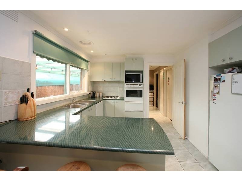 2 Impara Court, Scoresby VIC 3179