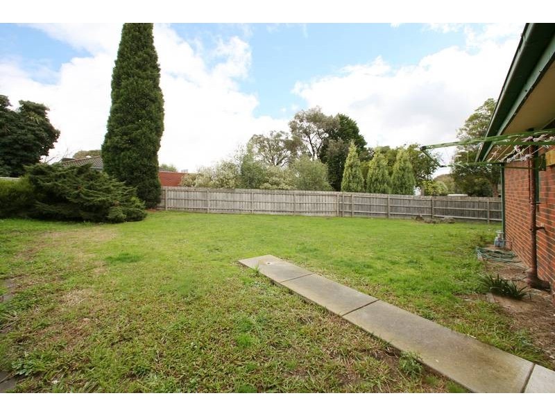 2 Impara Court, Scoresby VIC 3179