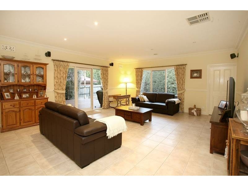 23 Pendelton Place, Lysterfield VIC 3156