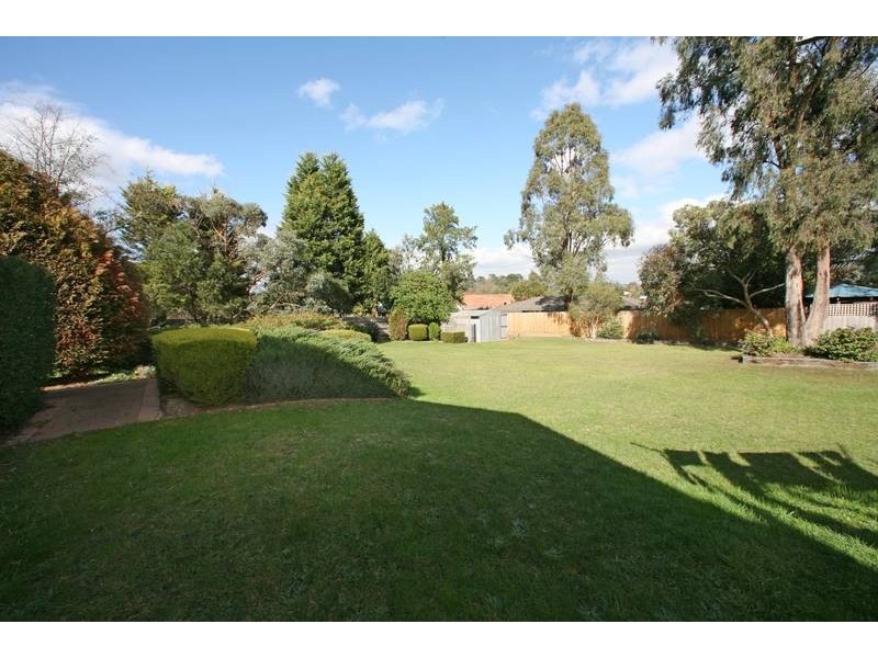 10 Palmerston Road, Lysterfield VIC 3156
