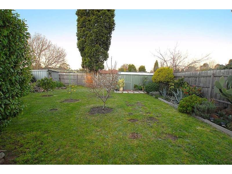 13 Everglades Court, Rowville VIC 3178