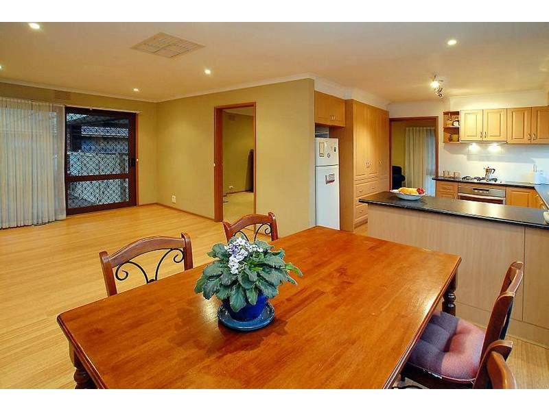 13 Everglades Court, Rowville VIC 3178