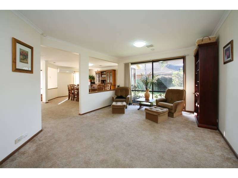 10 Gilligans Court, Rowville VIC 3178