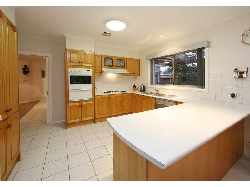 2 Moorgate Court, Rowville VIC 3178