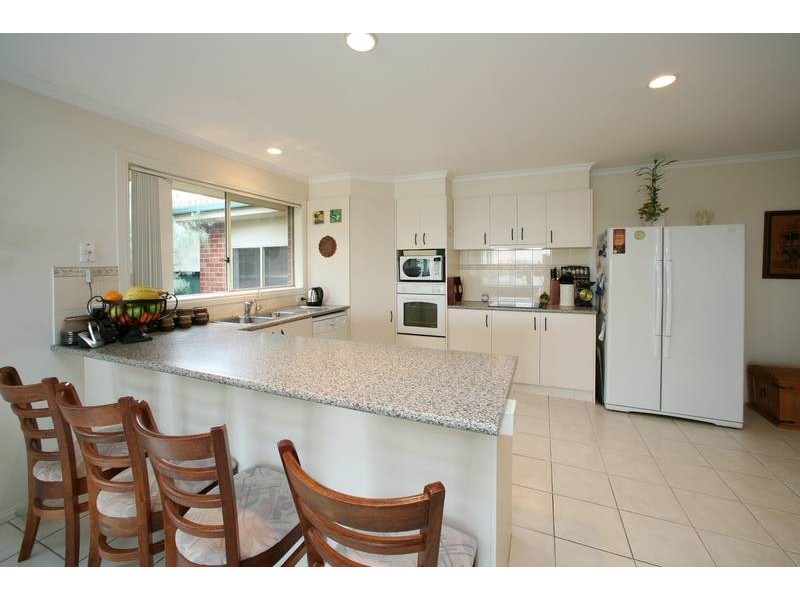 12 Suerulla Court, Rowville VIC 3178