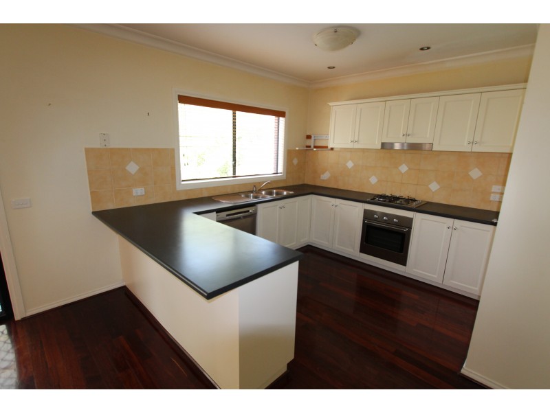 79 Langhorne Crescent, Rowville VIC 3178