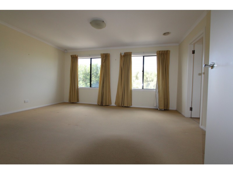 79 Langhorne Crescent, Rowville VIC 3178