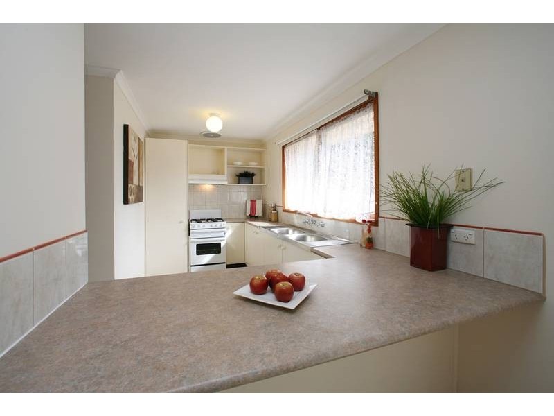 1/13 Wedge Crescent, Rowville VIC 3178