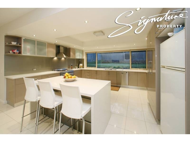 12 Sandford Close, Rowville VIC 3178