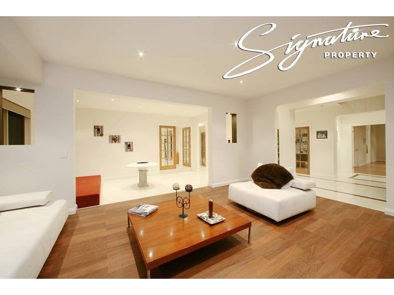 12 Sandford Close, Rowville VIC 3178