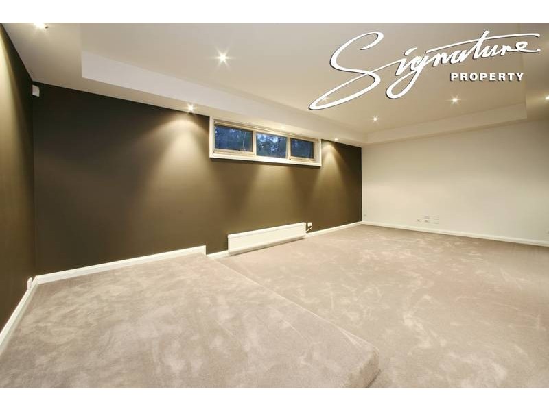 12 Sandford Close, Rowville VIC 3178