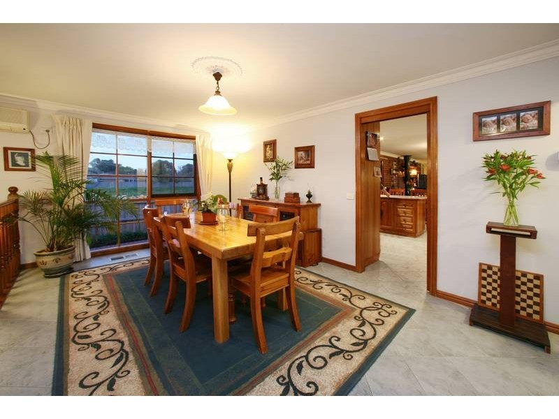 172 Murrindal Drive, Rowville VIC 3178