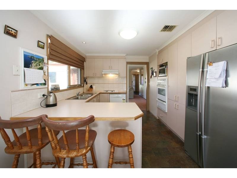 5 Marmont Place, Lysterfield VIC 3156
