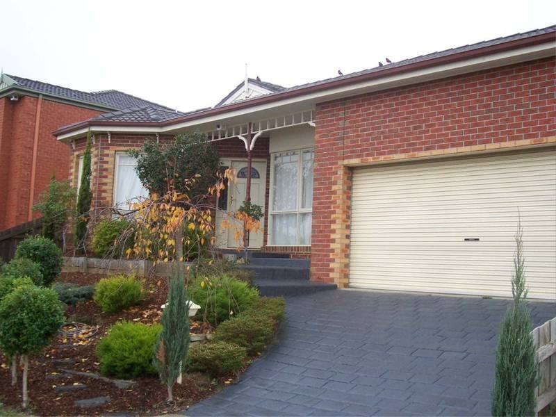 2 Georgia Mae Court, Rowville VIC 3178