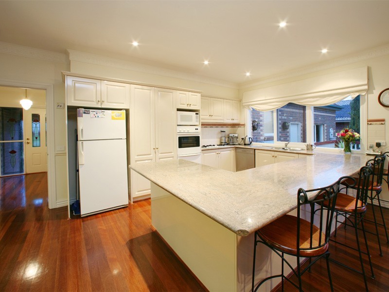 9 Ridgeview Terrace, Lysterfield VIC 3156