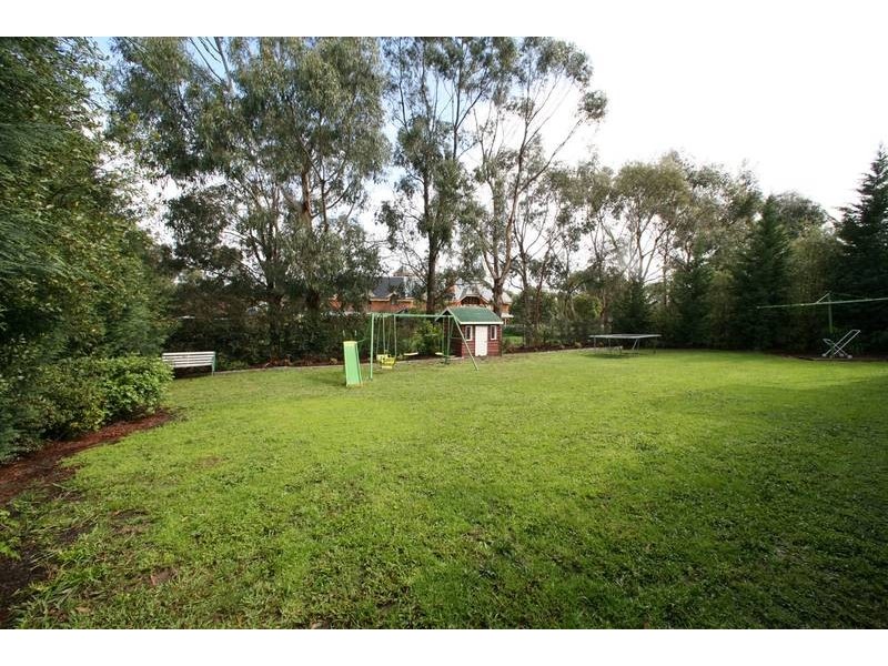 9 Ridgeview Terrace, Lysterfield VIC 3156