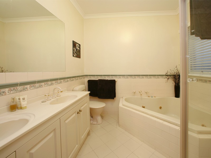 9 Ridgeview Terrace, Lysterfield VIC 3156