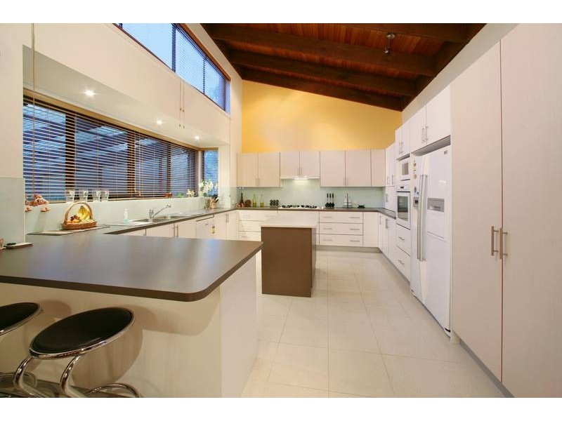 4 Hakea Court, Rowville VIC 3178