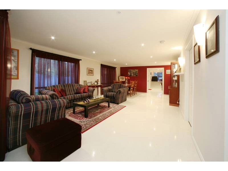 4 Hakea Court, Rowville VIC 3178